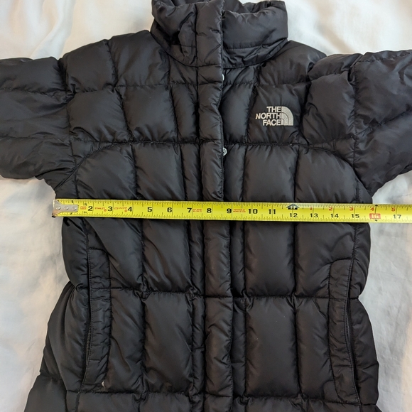 Women's The North Face Metropolis Down Parka - Picture 9 of 9